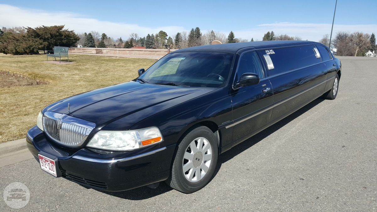 Lincoln Town Car Stretch Limo
Limo /
Denver, CO

 / Hourly $0.00
