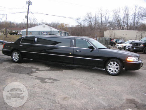8 Passenger Lincoln Stretch Limousine - Black
Limo /
New York, NY

 / Hourly $0.00
