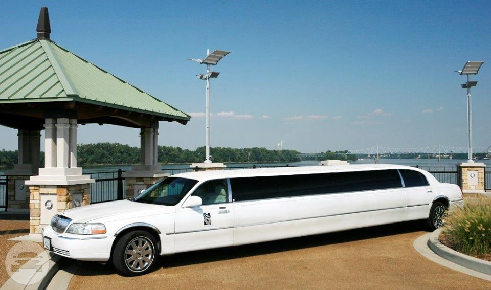PINNACLE - LINCOLN WHITE SUPERSTRETCH LIMO
Limo /
Owensboro, KY

 / Hourly $0.00
