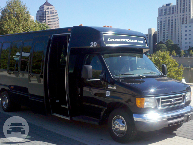 18 passenger Limousine Coach
Party Limo Bus /
Columbus, OH

 / Hourly $0.00
