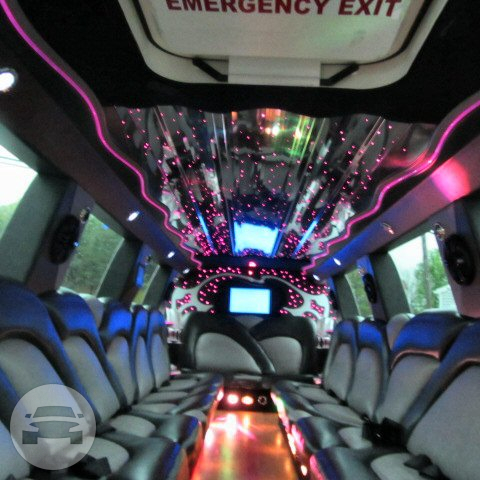 Cadillac Escalade 
Limo /
Youngstown, OH

 / Hourly $0.00
