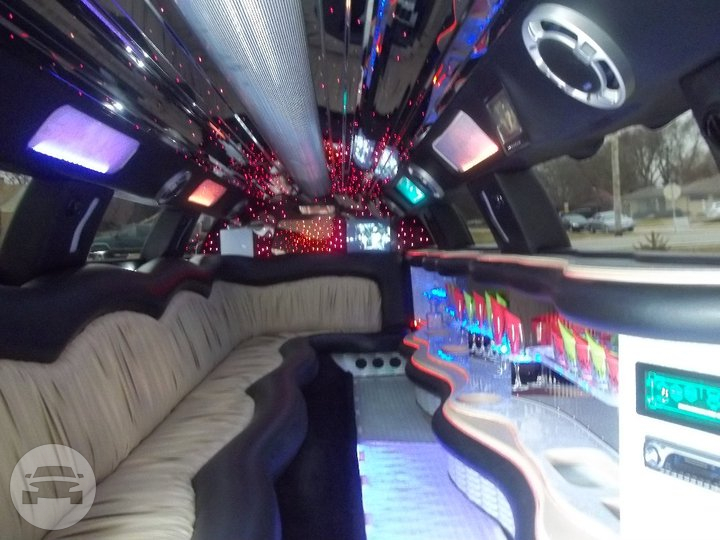 Lincoln Super Stretch Limousine
Limo /
Palos Heights, IL

 / Hourly $0.00
