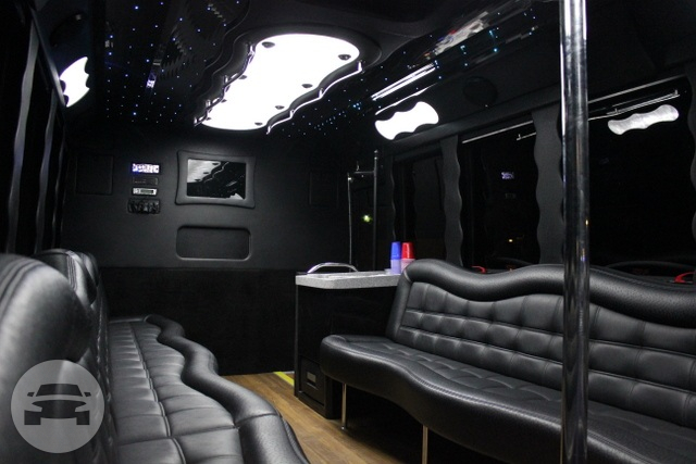 20 Passenger Limousine Party Bus
Party Limo Bus /
Mountlake Terrace, WA

 / Hourly $0.00
