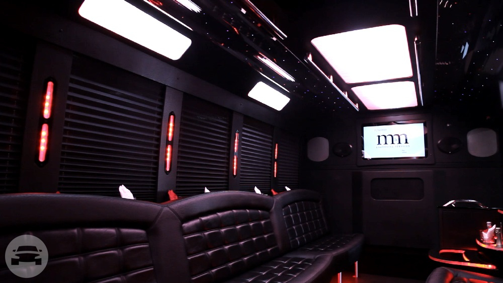 22 Passenger Limo Bus
Party Limo Bus /
Chicago, IL

 / Hourly $0.00
