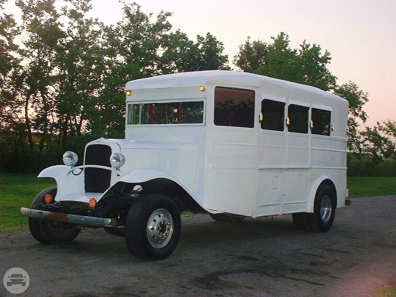 1935 Chevrolet Bus
Coach Bus /
Houston, TX

 / Hourly $0.00
