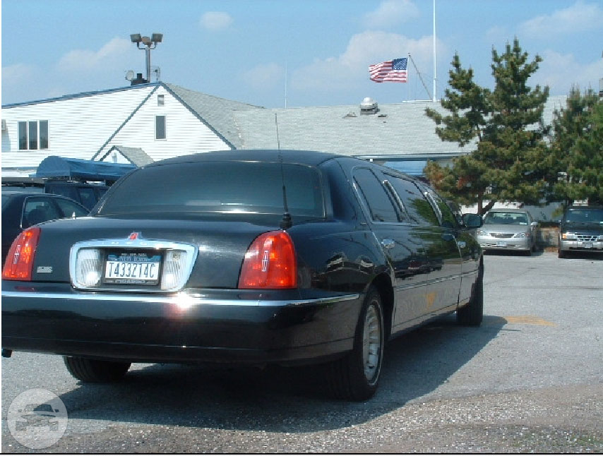 Stretch Limousine 6 Passenger Lincoln Town Car
Limo /
New York, NY

 / Hourly $0.00
