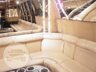 24 passenger Golden Nugget Limo
Party Limo Bus /
Universal City, TX

 / Hourly $0.00
