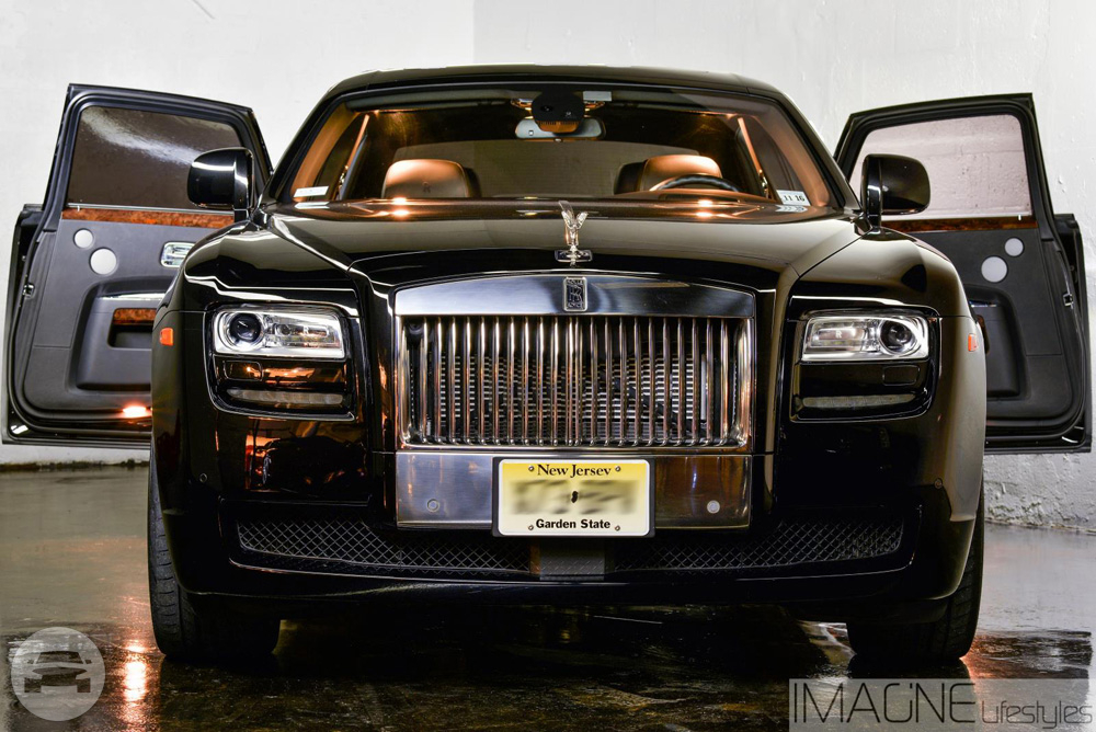 Rolls Royce Ghost
Sedan /
Princeton, NJ

 / Hourly $0.00
