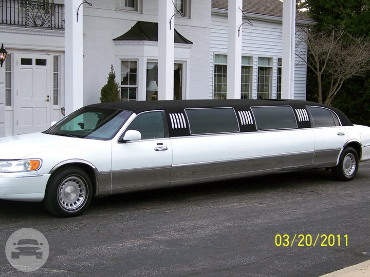 Limousine
Limo /
Indianapolis, IN

 / Hourly $0.00
