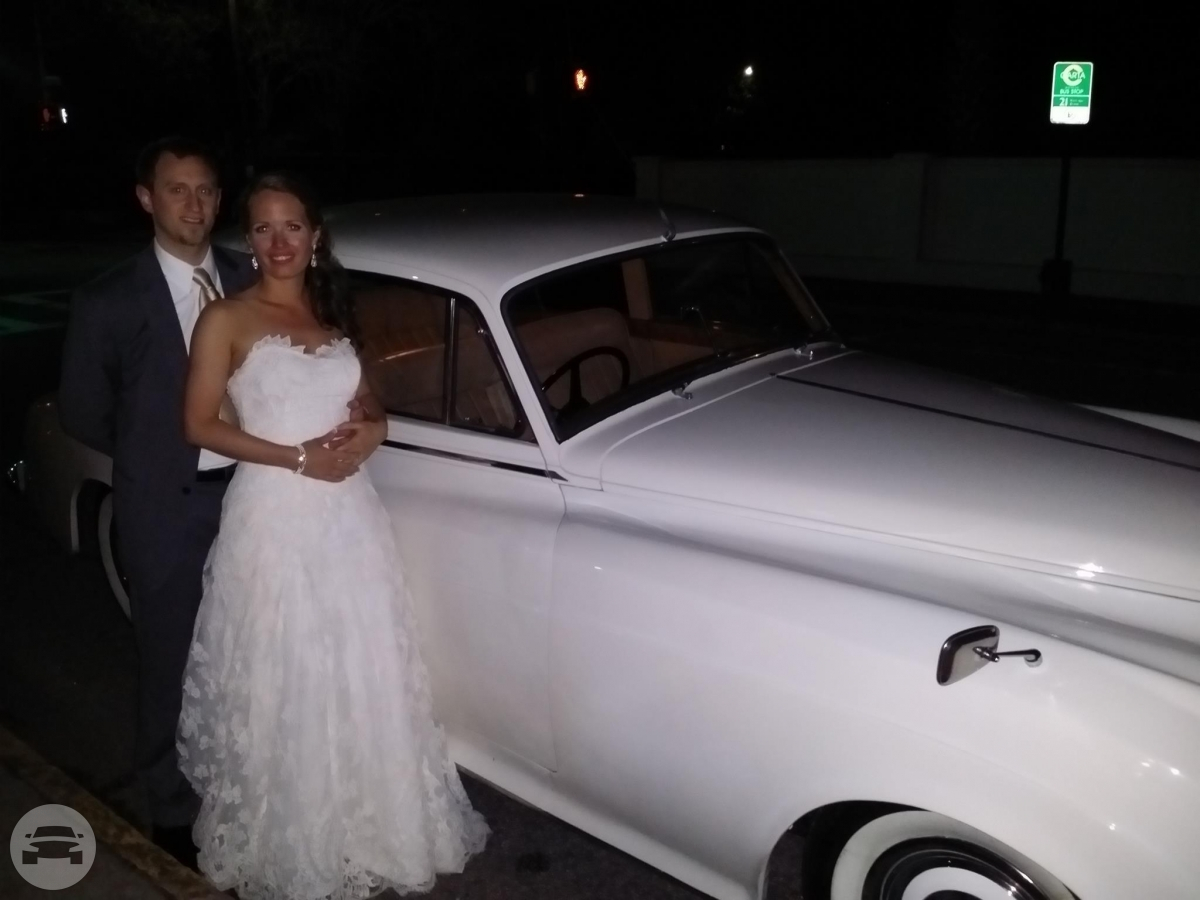 Vintage Luxury
Sedan /
Charleston, SC

 / Hourly $0.00
