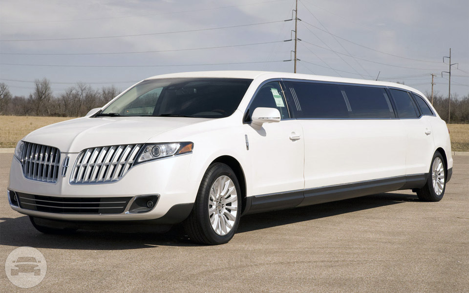 STRETCH LINCOLN MKT LIMO
Limo /
Boston, MA

 / Hourly $78.00
