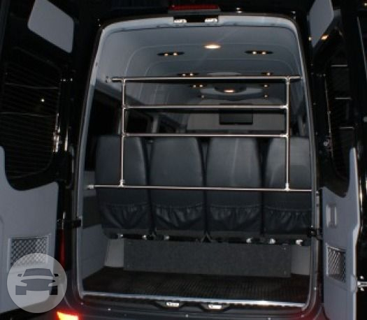 Mercedes Benz Sprinter Luxury Passenger Van
Van /
New York, NY

 / Hourly $0.00

