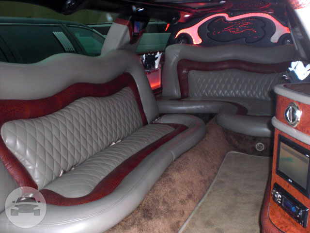 10 Passenger Lincoln Town Car - White
Limo /
San Francisco, CA

 / Hourly $0.00
