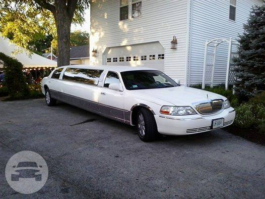 Lincoln White Limousines -10 Passengers
Limo /
Elizabethtown, KY

 / Hourly $0.00
