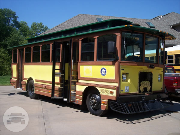 The “George” Trolley
Coach Bus /
Kansas City, MO

 / Hourly $0.00
