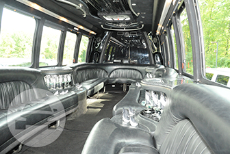 Black Ford Luxury Limo Bus
Party Limo Bus /
Bensalem, PA 19020

 / Hourly $0.00
