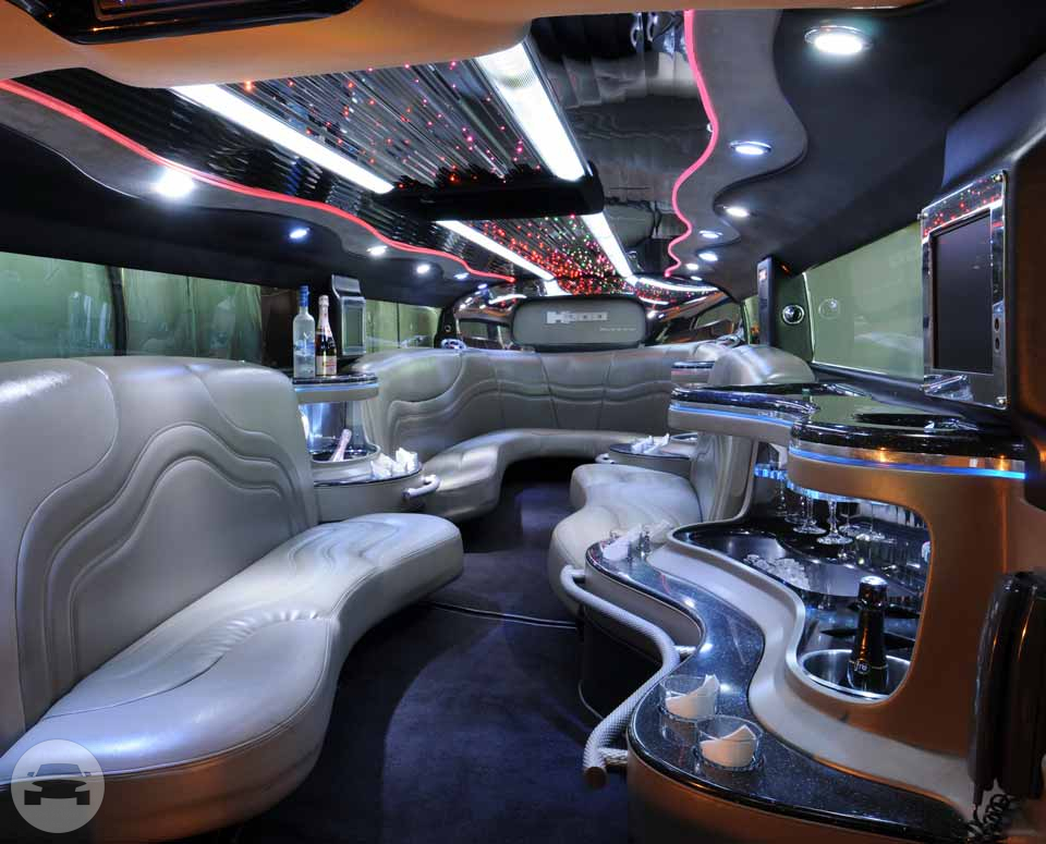 Hummer H2 Stretch Limousine
Hummer /
Los Angeles, CA

 / Hourly $0.00
