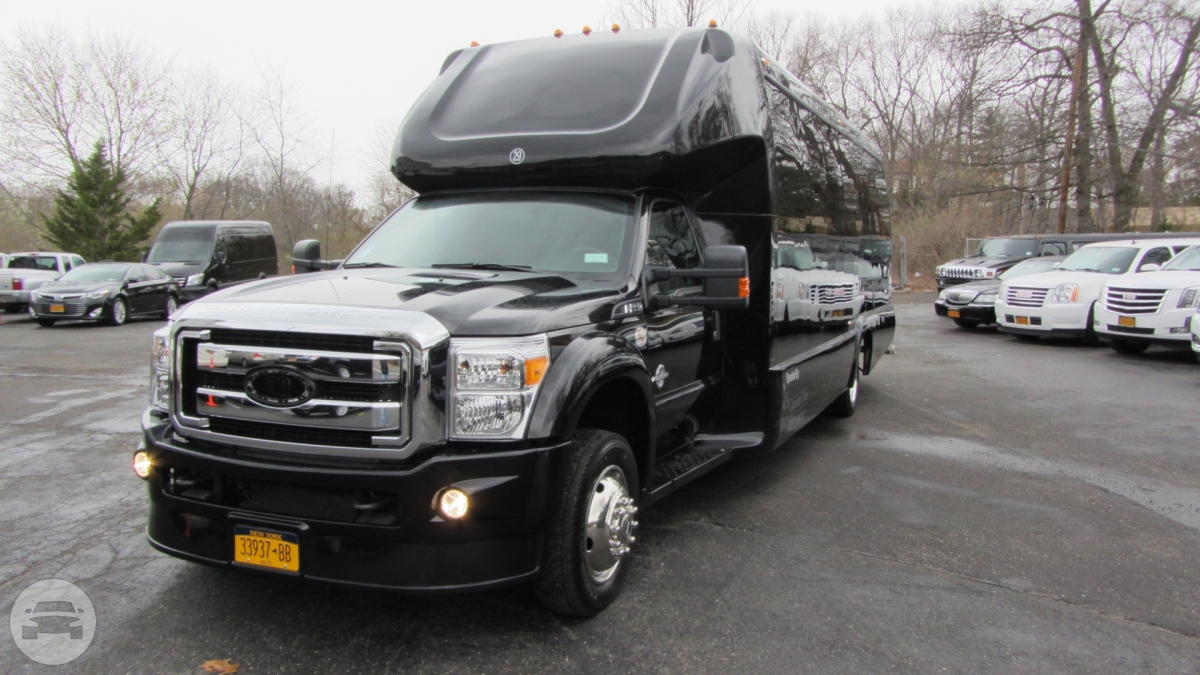 2016 Executive Luxury Shuttle 27 passenger
Coach Bus /
New York, NY

 / Hourly $0.00
