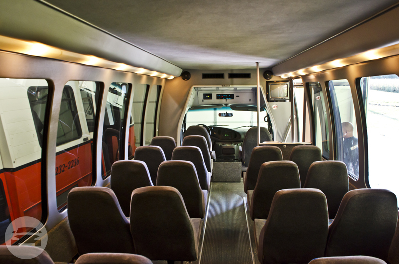 22 Passenger Bus
Coach Bus /
Kansas City, MO

 / Hourly $0.00

