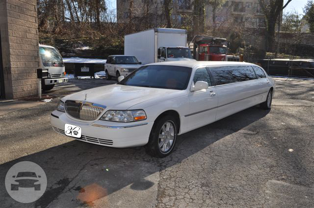 Lincoln Towncar Stretch 
Limo /
Pennsylvania Furnace, PA 16865

 / Hourly $0.00
