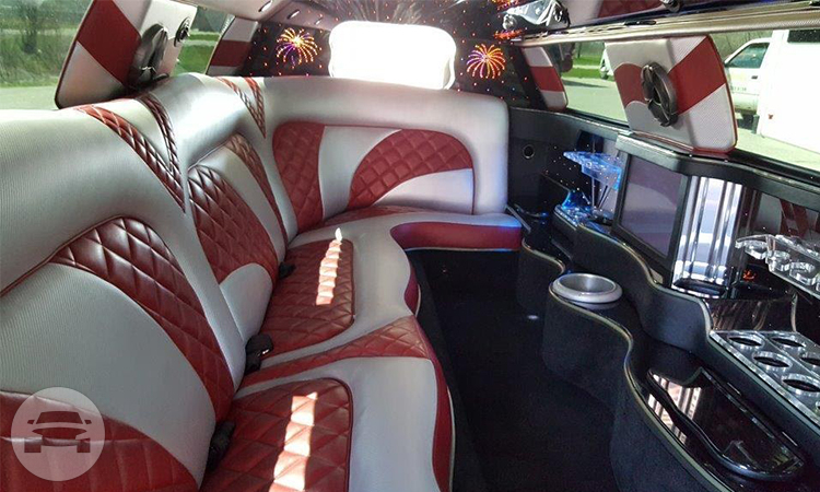 10 PASSENGER RED CHARGER LIMO
Limo /
Orlando, FL

 / Hourly $0.00
