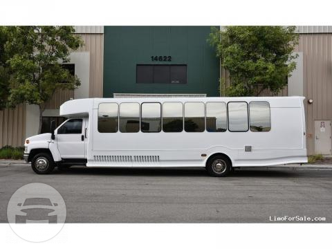 28/34 Passenger Chevrolet Kodiak C5500
Party Limo Bus /
Seattle, WA

 / Hourly $0.00
