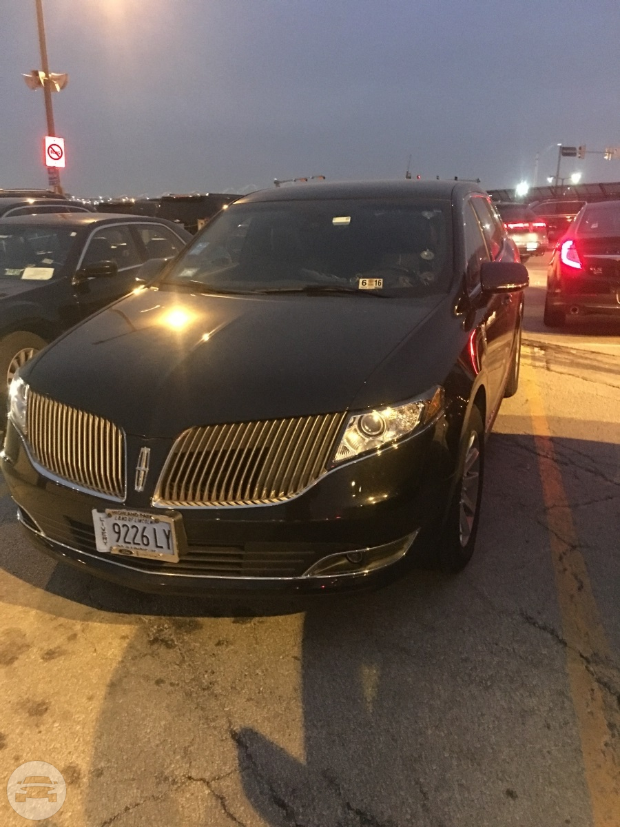 Lincoln MKT
Sedan /
Chicago, IL

 / Hourly $0.00
