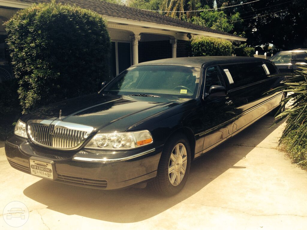8 passenger Lincoln stretch limousine
Limo /
Tampa, FL

 / Hourly $0.00
