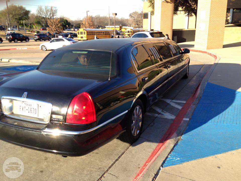 Lincon Town Car Limo
Limo /
Irving, TX

 / Hourly $75.00
 / Airport Transfer $146.00
