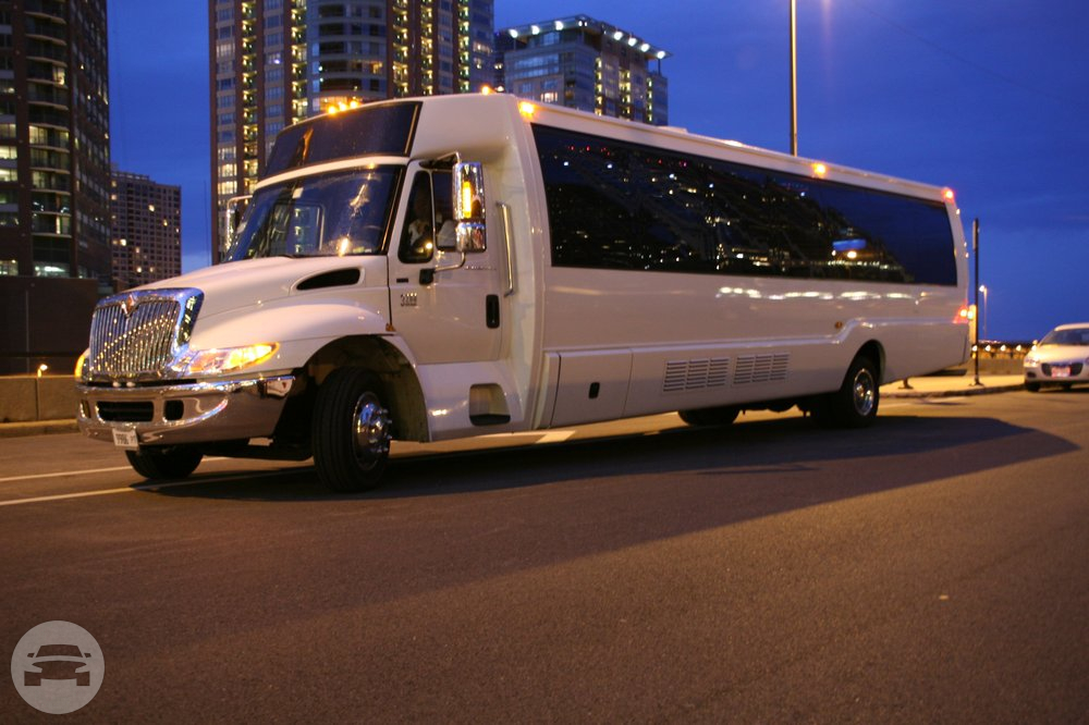 36 Passenger White Limo Party Bus
Party Limo Bus /
Melrose Park, IL

 / Hourly $0.00

