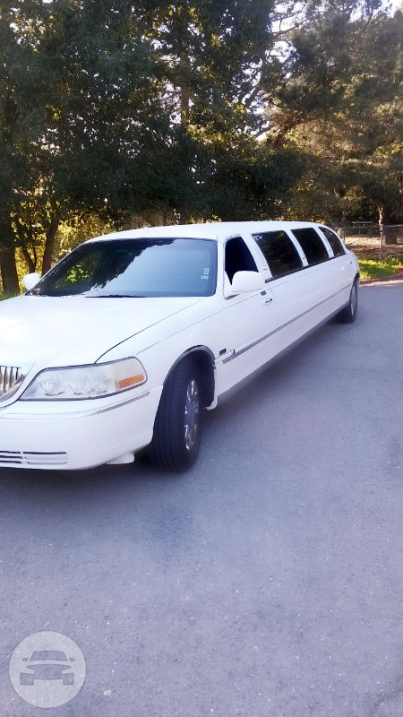 LINCOLN TOWNCAR 8 - 10 PASSENGERS
Limo /
San Francisco, CA

 / Hourly $0.00
