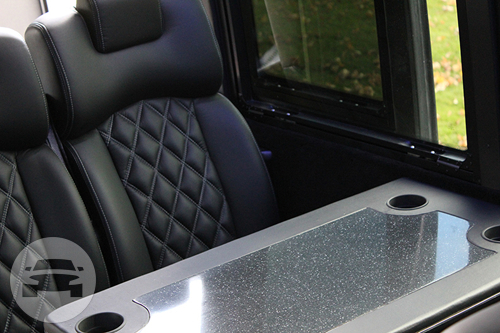 37 PASSENGER EXECUTIVE COACH
Coach Bus /
New York, NY

 / Hourly $0.00
