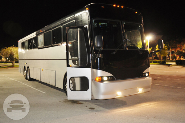 40 Passengers – Party Bus
Party Limo Bus /
Miami, FL

 / Hourly $0.00
