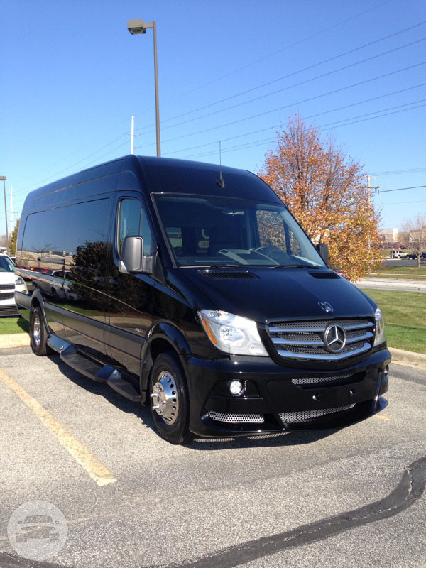 12 passenger Mercedes Sprinter
Party Limo Bus /
Crown Point, IN 46307

 / Hourly $0.00
