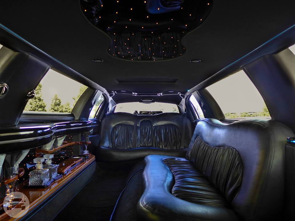 Lincoln Limousine
Limo /
Dallas, TX

 / Hourly $0.00
