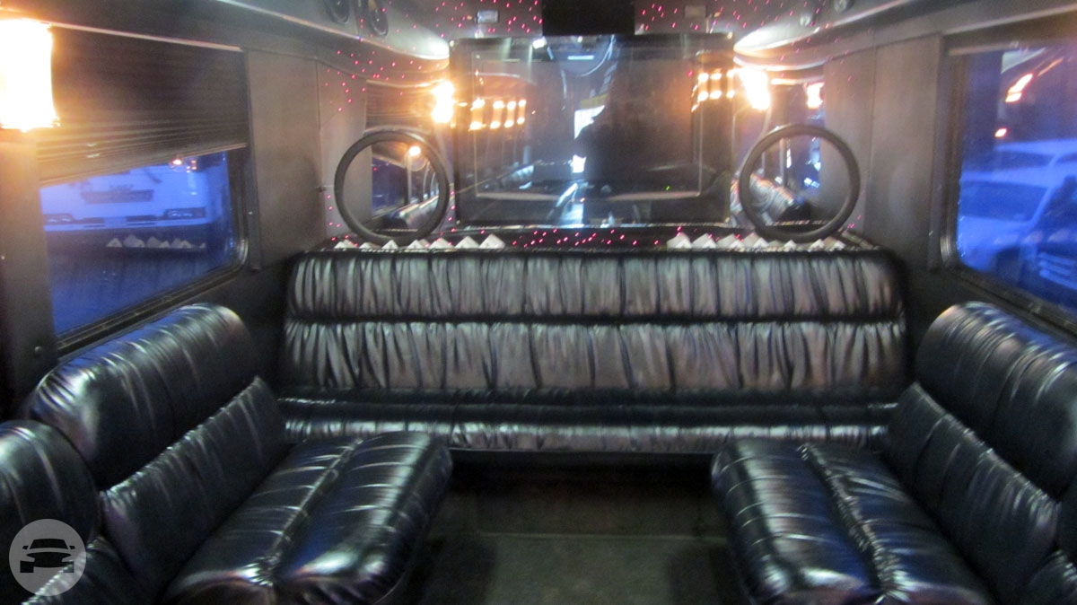 Freightliner 43 Pass Party Bus Lounge
Party Limo Bus /
New York, NY

 / Hourly $0.00
