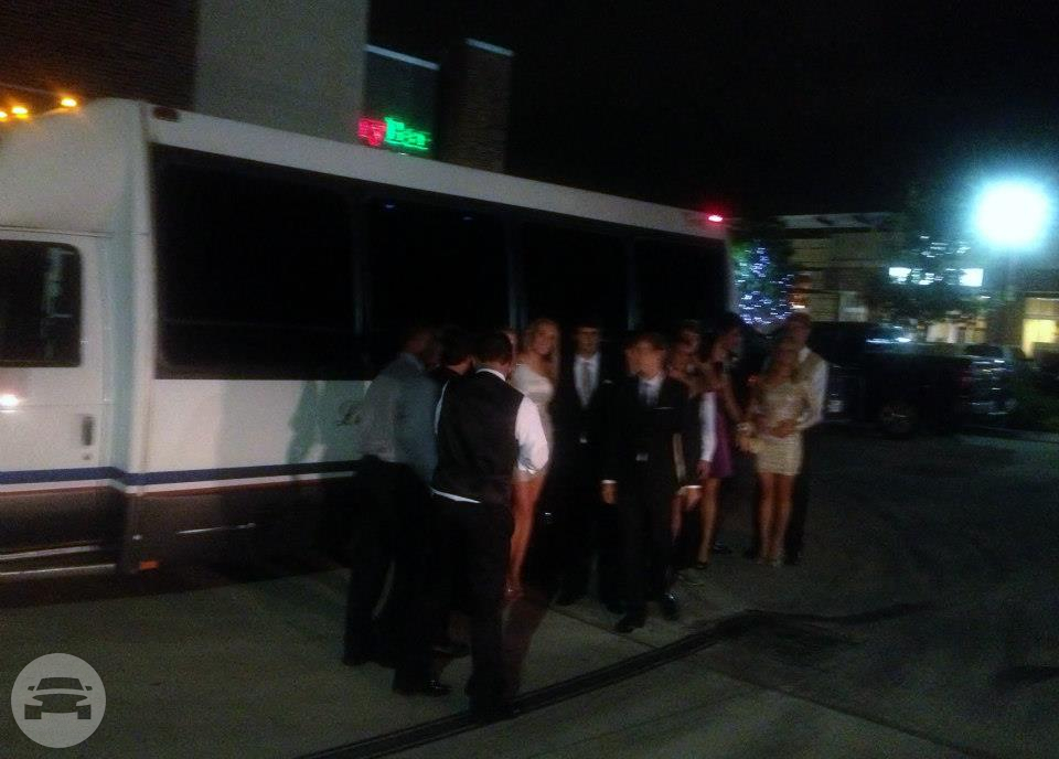 Small Party Limo Bus
Party Limo Bus /
Bellaire, TX 77401

 / Hourly $0.00
