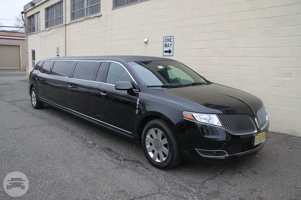 Lincoln MKT Stretch
Limo /
New York, NY

 / Hourly $0.00
