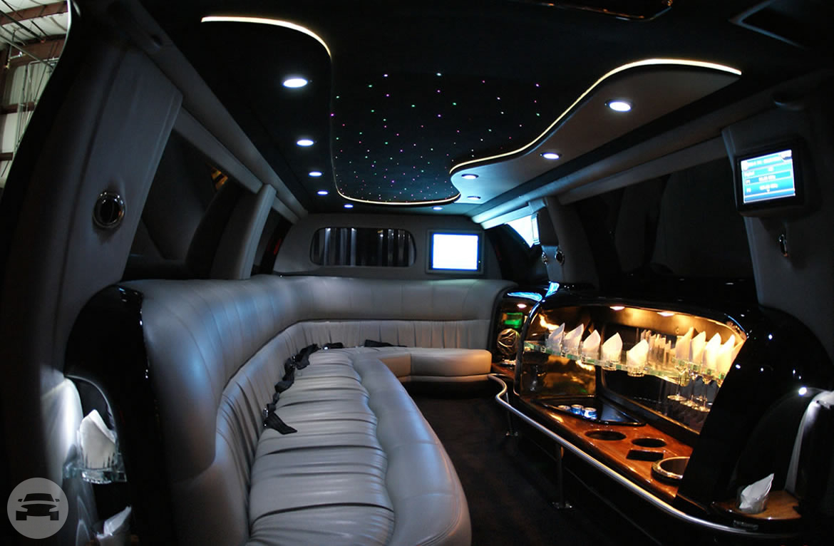 Ford Excursion Stretch Limousine
Limo /
Orlando, FL

 / Hourly $0.00
