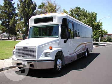 24 Passenger Freight Liner - White (Nightclub on Wheels!)
Party Limo Bus /
San Francisco, CA

 / Hourly $0.00
