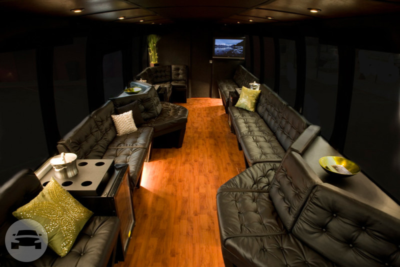 VIP COACH
Party Limo Bus /
Portland, OR

 / Hourly $0.00

